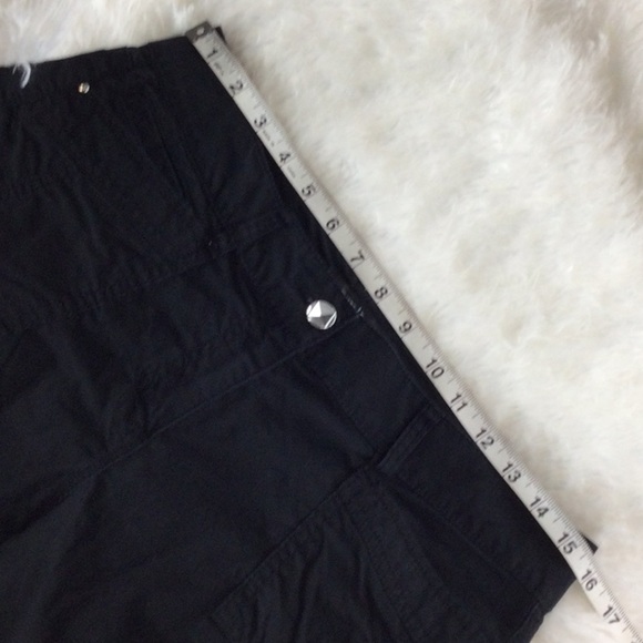 WHBM Rhinestone Embellished Bermuda Cargo Short Sz 6 - Picture 15 of 16